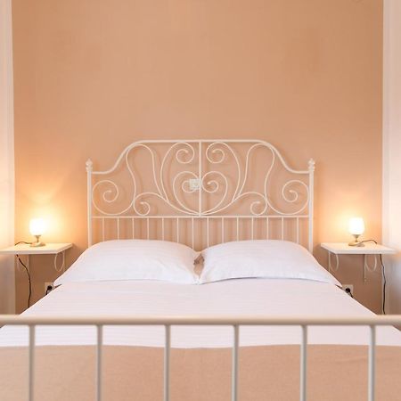 Apartmani Laura Krk كرك المظهر الخارجي الصورة